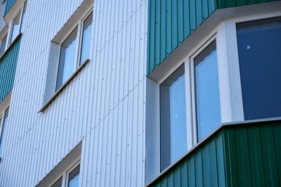 Enhance Protection with Metal Siding Repair!